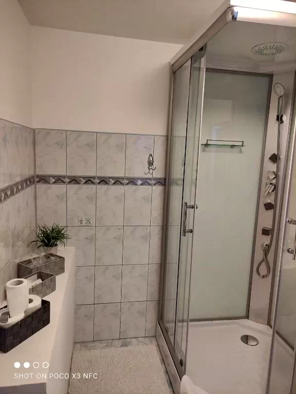 Csíkszereda Szállás | Motel (K0193-42) A kép szerzői jogvédelem alatt állhat. Javasolt a kapcsolatfelvétel a jog tulajdonossal.