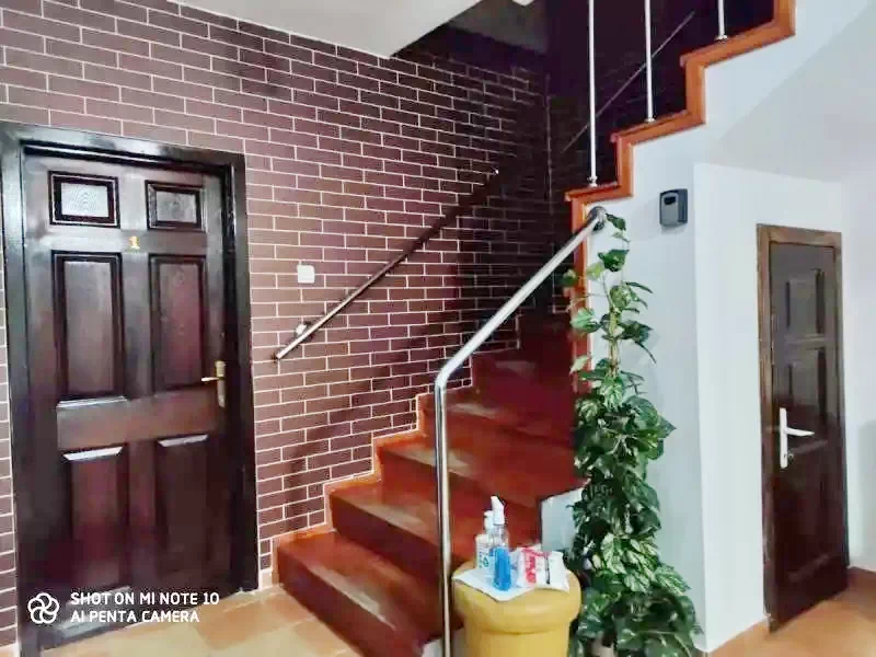 Miercurea Ciuc Cazare | Motel (K0193-48) Imaginea poate fi supusă drepturilor de autor. Se recomandă contactarea titularului drepturilor.