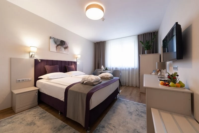 Szállás Miercurea Ciuc - Hotelul Fenyő*** | Csíkszereda - Fenyő Hotel ***  . A kép szerzői jogvédelem alatt állhat. Javasolt a kapcsolatfelvétel a jog tulajdonossal.