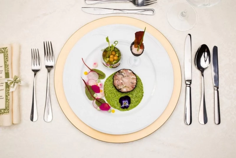 Csíkszereda Szállás | Turisztikai panzió (K1460-75) A kép szerzői jogvédelem alatt állhat. Javasolt a kapcsolatfelvétel a jog tulajdonossal.