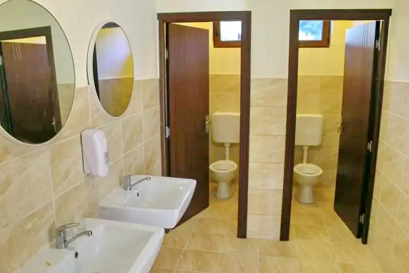 Băile Felix Cazare | Vilă (K0695-12) Imaginea poate fi supusă drepturilor de autor. Se recomandă contactarea titularului drepturilor.