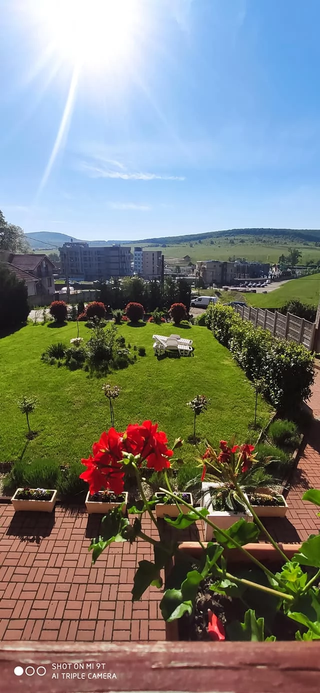 Băile Felix Cazare | Camping / Popas turistic (K0695-16) Imaginea poate fi supusă drepturilor de autor. Se recomandă contactarea titularului drepturilor.