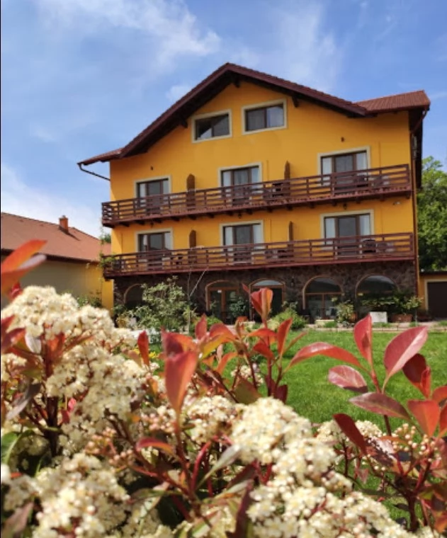 Félixfürdő Szállás | Kemping / turistapihenő (K0695-17) A kép szerzői jogvédelem alatt állhat. Javasolt a kapcsolatfelvétel a jog tulajdonossal.