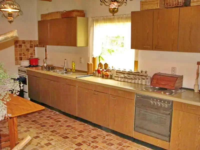 Gyergyószentmiklós Szállás | Motel (K0141-7) A kép szerzői jogvédelem alatt állhat. Javasolt a kapcsolatfelvétel a jog tulajdonossal.