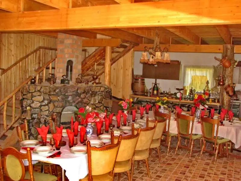 Gheorgheni Cazare | Motel (K0141-8) Imaginea poate fi supusă drepturilor de autor. Se recomandă contactarea titularului drepturilor.