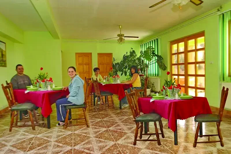 Gheorgheni Cazare | Motel (K0189-5) Imaginea poate fi supusă drepturilor de autor. Se recomandă contactarea titularului drepturilor.