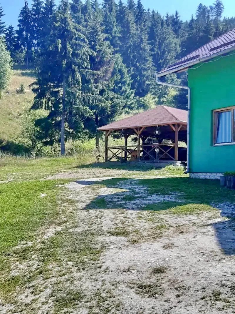 Gheorgheni Cazare | Motel (K0189-7) Imaginea poate fi supusă drepturilor de autor. Se recomandă contactarea titularului drepturilor.