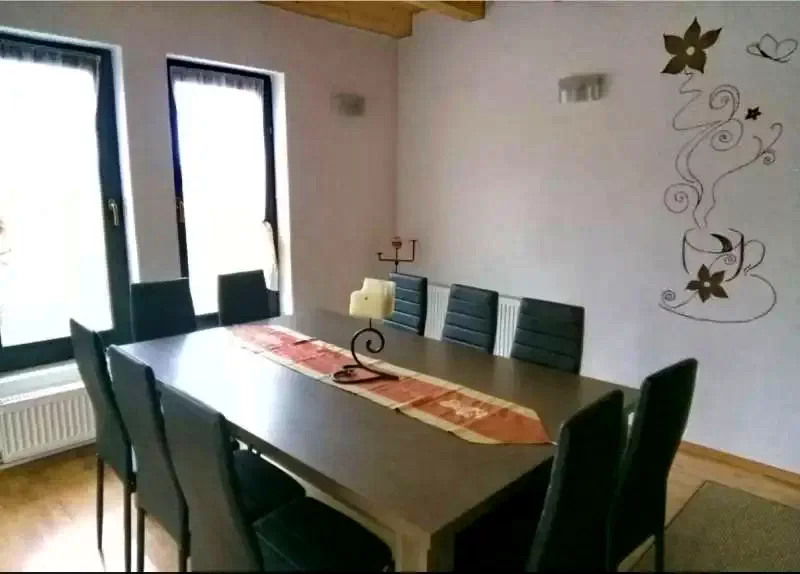 Gheorgheni Cazare | Sat de vacanță (K0237-3) Imaginea poate fi supusă drepturilor de autor. Se recomandă contactarea titularului drepturilor.