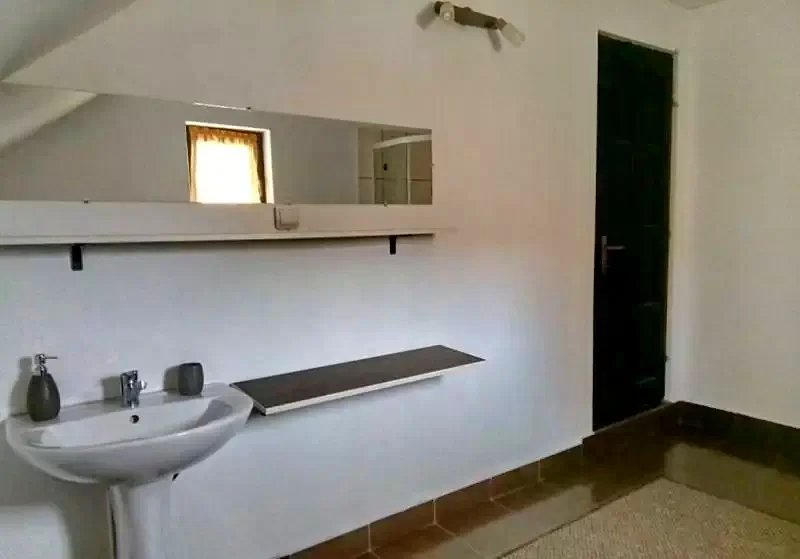 Gheorgheni Cazare | Cabană (K0237-30) Imaginea poate fi supusă drepturilor de autor. Se recomandă contactarea titularului drepturilor.