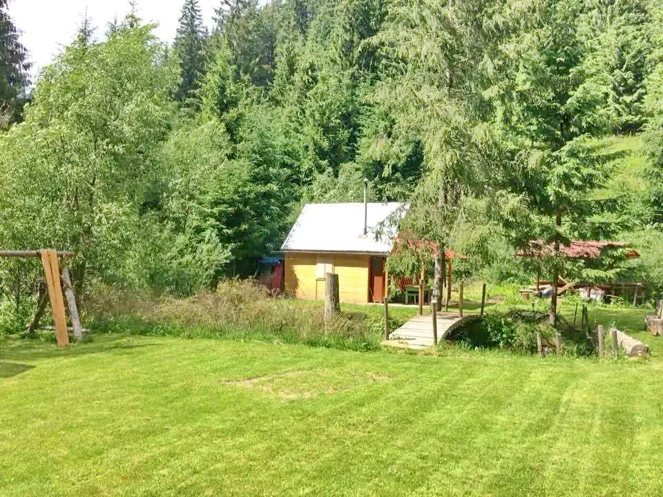 Gheorgheni Cazare | Sat de vacanță (K0250-23) Imaginea poate fi supusă drepturilor de autor. Se recomandă contactarea titularului drepturilor.