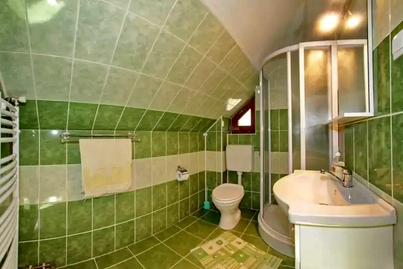 Gyergyószentmiklós Szállás | Motel (K0255-16) A kép szerzői jogvédelem alatt állhat. Javasolt a kapcsolatfelvétel a jog tulajdonossal.