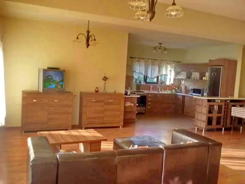 Gheorgheni Cazare | Sat de vacanță (K0307-4) Imaginea poate fi supusă drepturilor de autor. Se recomandă contactarea titularului drepturilor.