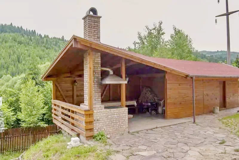 Gheorgheni Cazare | Sat de vacanță (K0307-17) Imaginea poate fi supusă drepturilor de autor. Se recomandă contactarea titularului drepturilor.