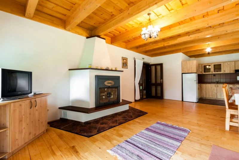 Gheorgheni Cazare | Motel (K0372-4) Imaginea poate fi supusă drepturilor de autor. Se recomandă contactarea titularului drepturilor.