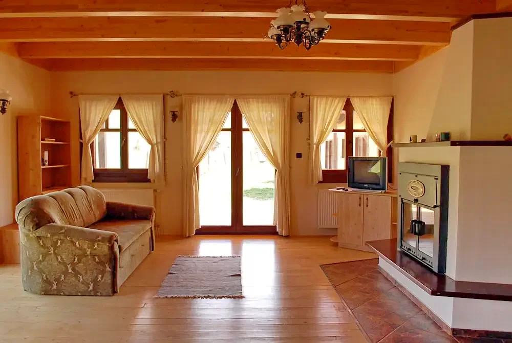 Gheorgheni Cazare | Motel (K0372-7) Imaginea poate fi supusă drepturilor de autor. Se recomandă contactarea titularului drepturilor.