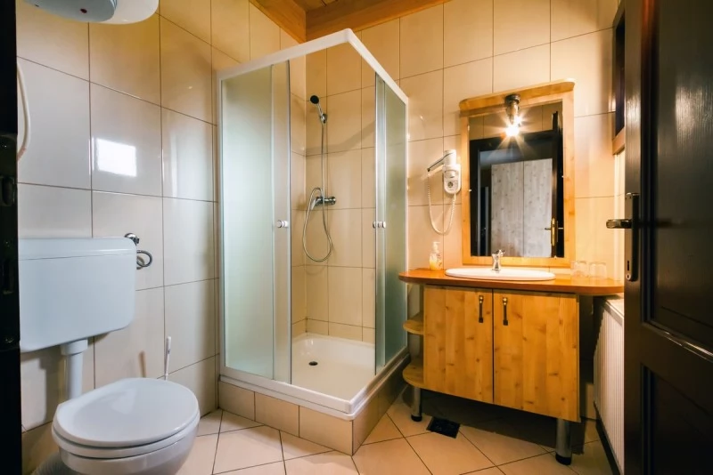 Gheorgheni Cazare | Motel (K0372-13) Imaginea poate fi supusă drepturilor de autor. Se recomandă contactarea titularului drepturilor.