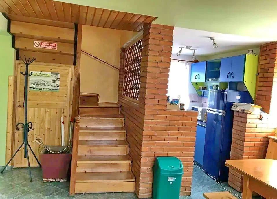 Harghita-Băi Cazare | Pensiune (K1129-3) Imaginea poate fi supusă drepturilor de autor. Se recomandă contactarea titularului drepturilor.