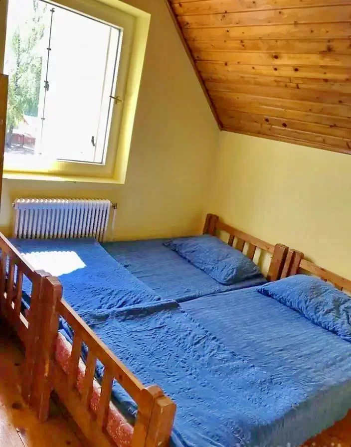 Harghita-Băi Cazare | Motel (K1129-8) Imaginea poate fi supusă drepturilor de autor. Se recomandă contactarea titularului drepturilor.