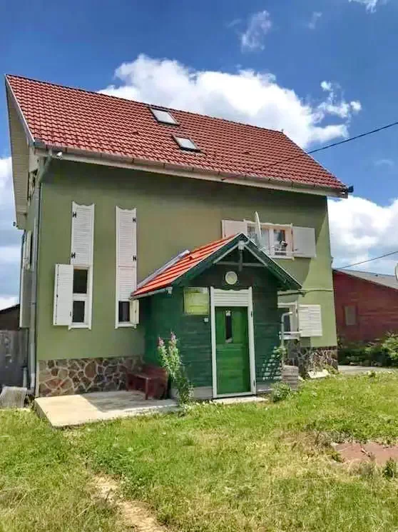 Hargitafürdő Szállás | Motel (K1129-19) A kép szerzői jogvédelem alatt állhat. Javasolt a kapcsolatfelvétel a jog tulajdonossal.