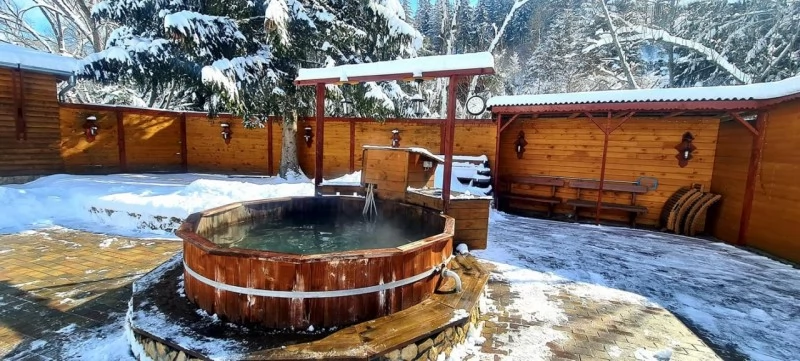 Gheorgheni Cazare | Motel (K0375-8) Imaginea poate fi supusă drepturilor de autor. Se recomandă contactarea titularului drepturilor.