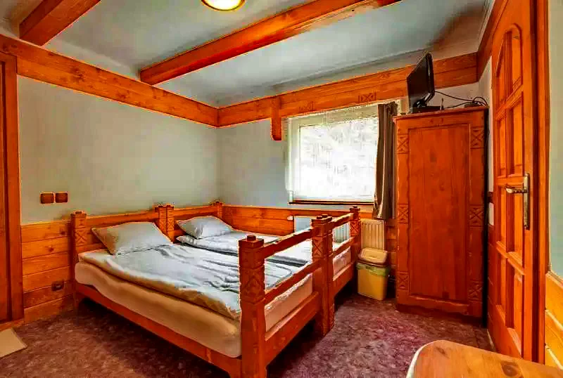 Gheorgheni Cazare | Motel (K0375-12) Imaginea poate fi supusă drepturilor de autor. Se recomandă contactarea titularului drepturilor.