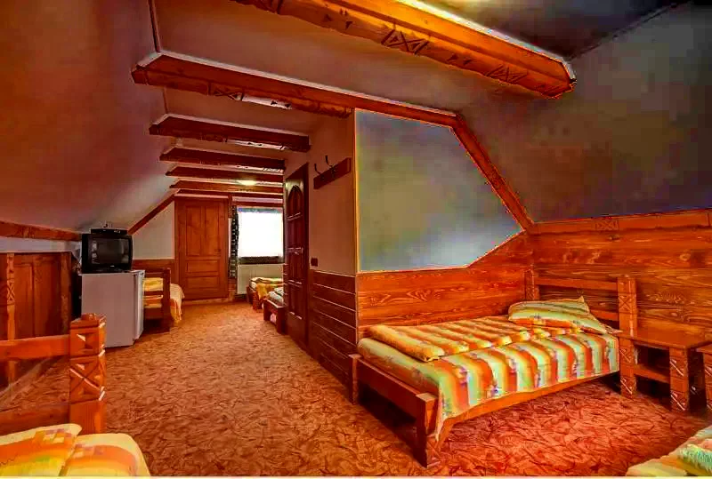 Gheorgheni Cazare | Motel (K0375-15) Imaginea poate fi supusă drepturilor de autor. Se recomandă contactarea titularului drepturilor.