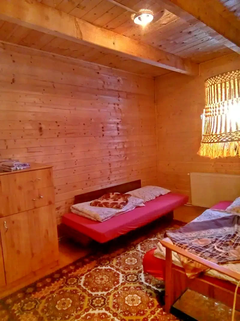 Gheorgheni Cazare | Sat de vacanță (K0377-7) Imaginea poate fi supusă drepturilor de autor. Se recomandă contactarea titularului drepturilor.