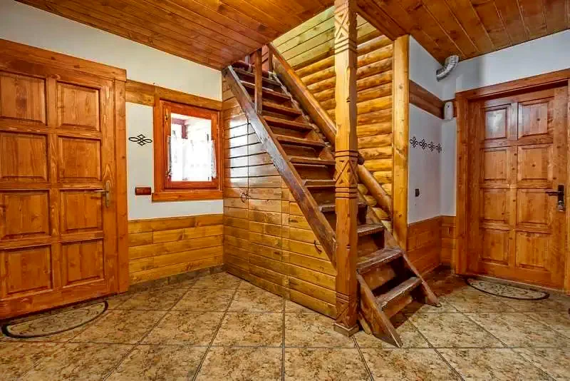 Cazare Gheorgheni - Pensiunea Anita Enikő | Gyergyószentmiklós - Anita Enikő Panzió. Imaginea poate fi supusă drepturilor de autor. Se recomandă contactarea titularului drepturilor.