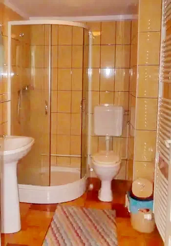 Ciumani Cazare | Hotel**** (K0537-3) Imaginea poate fi supusă drepturilor de autor. Se recomandă contactarea titularului drepturilor.