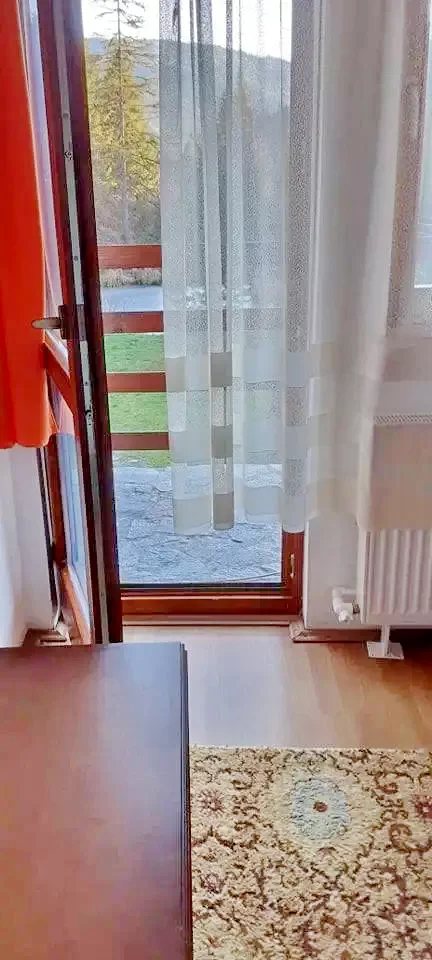 Gheorgheni Cazare | Sat de vacanță (K0623-16) Imaginea poate fi supusă drepturilor de autor. Se recomandă contactarea titularului drepturilor.