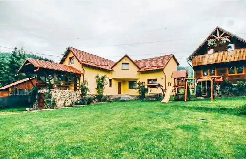 Gheorgheni Cazare | Hotel**** (K0639-18) Imaginea poate fi supusă drepturilor de autor. Se recomandă contactarea titularului drepturilor.