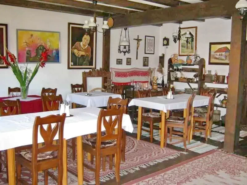 Lăzarea Cazare | Hotel**** (K1036-13) Imaginea poate fi supusă drepturilor de autor. Se recomandă contactarea titularului drepturilor.