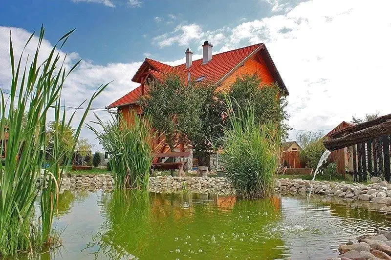 Cazare Lăzarea - Casa de oaspeți Zarug** | Gyergyószárhegy - Zarug Vendégház** . Imaginea poate fi supusă drepturilor de autor. Se recomandă contactarea titularului drepturilor.