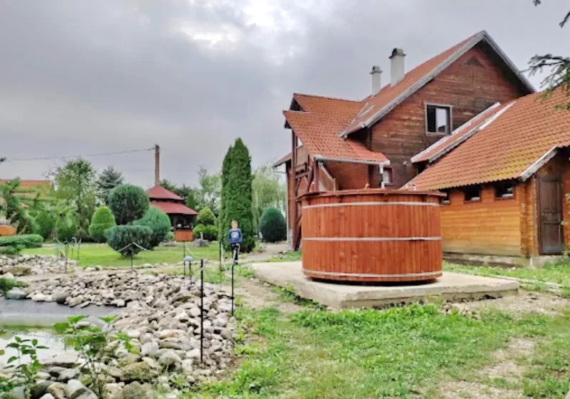 Gyergyószárhegy Szállás | Hotel**** (K1036-44) A kép szerzői jogvédelem alatt állhat. Javasolt a kapcsolatfelvétel a jog tulajdonossal.