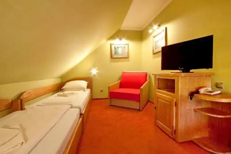 Gheorgheni Cazare | Motel (K1293-18) Imaginea poate fi supusă drepturilor de autor. Se recomandă contactarea titularului drepturilor.