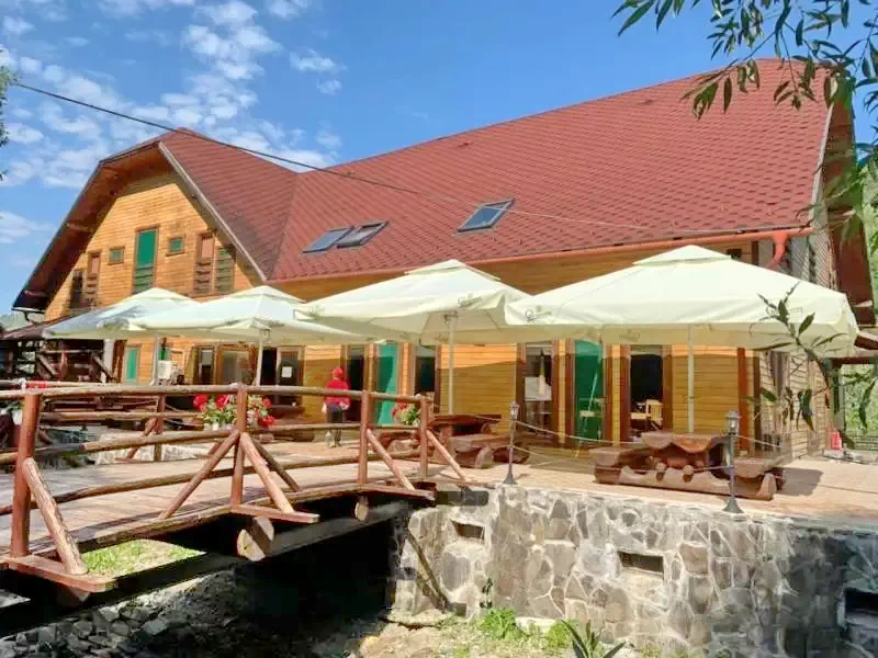 Gheorgheni Cazare | Motel (K1293-32) Imaginea poate fi supusă drepturilor de autor. Se recomandă contactarea titularului drepturilor.