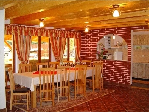 Gheorgheni Cazare | Hotel**** (K1514-1) Imaginea poate fi supusă drepturilor de autor. Se recomandă contactarea titularului drepturilor.