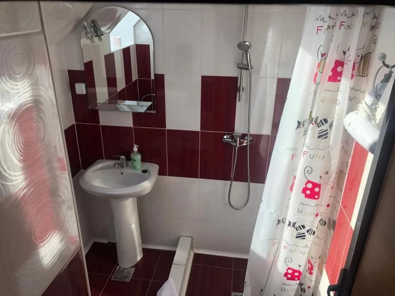 Viștea Cazare | Hotel**** (K1454-31) Imaginea poate fi supusă drepturilor de autor. Se recomandă contactarea titularului drepturilor.