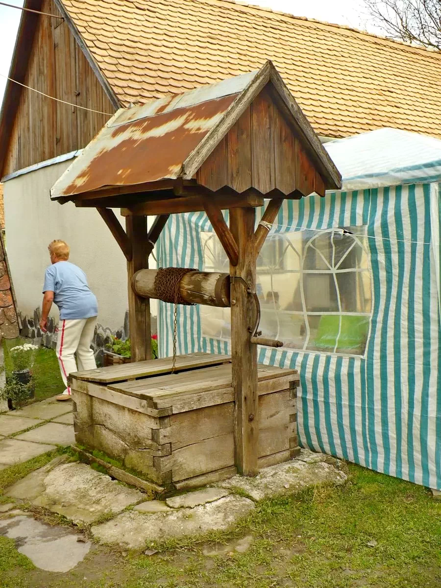 Szentábrahám Szállás | Motel (K0425-19) A kép szerzői jogvédelem alatt állhat. Javasolt a kapcsolatfelvétel a jog tulajdonossal.