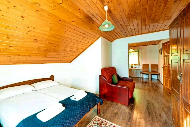 Jósikafalva Szállás | Motel (K0454-17) A kép szerzői jogvédelem alatt állhat. Javasolt a kapcsolatfelvétel a jog tulajdonossal.