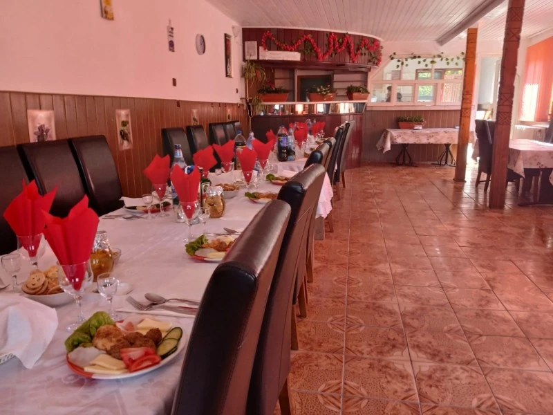 Sovata Cazare | Motel (K0117-4) Imaginea poate fi supusă drepturilor de autor. Se recomandă contactarea titularului drepturilor.