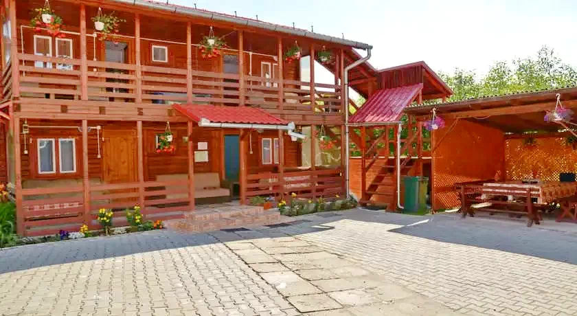 Sovata Cazare | Motel (K0117-5) Imaginea poate fi supusă drepturilor de autor. Se recomandă contactarea titularului drepturilor.