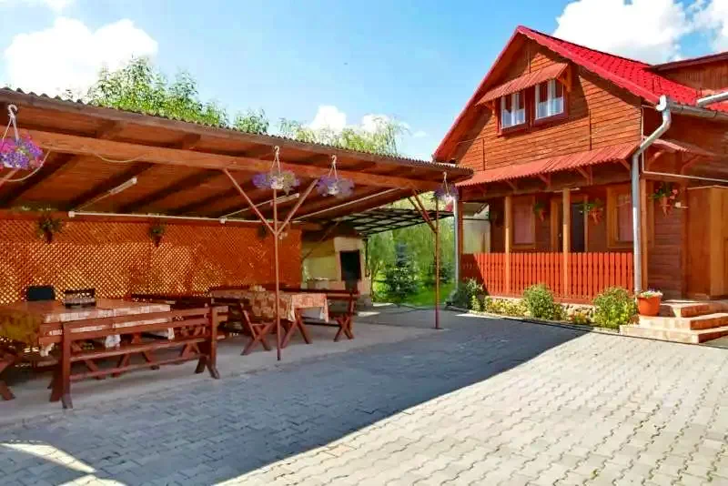 Szováta Szállás | Motel (K0117-10) A kép szerzői jogvédelem alatt állhat. Javasolt a kapcsolatfelvétel a jog tulajdonossal.