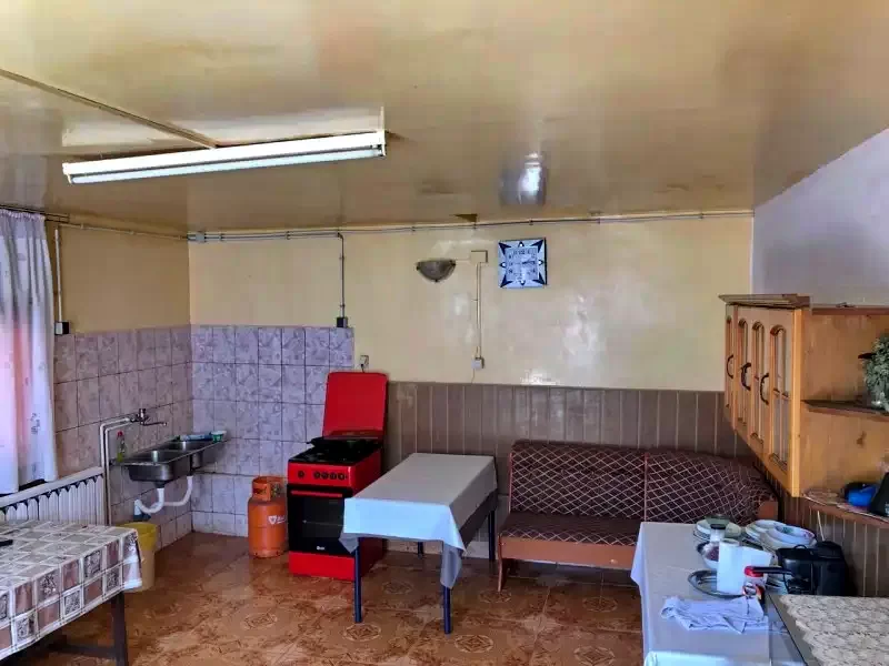 Sovata Cazare | Motel (K0117-37) Imaginea poate fi supusă drepturilor de autor. Se recomandă contactarea titularului drepturilor.