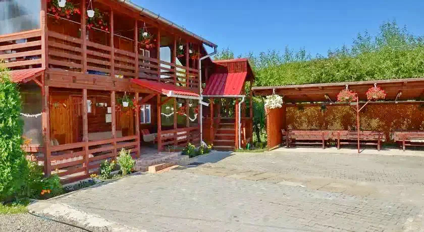 Szováta Szállás | Motel (K0117-76) A kép szerzői jogvédelem alatt állhat. Javasolt a kapcsolatfelvétel a jog tulajdonossal.