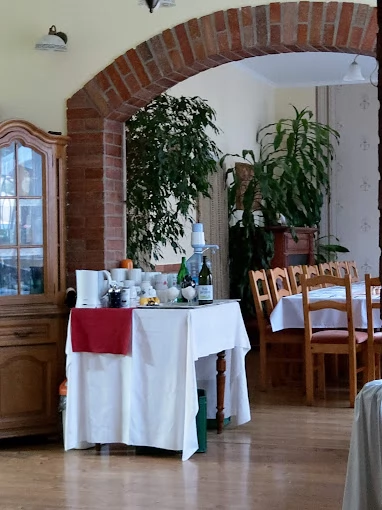 Székelyudvarhely Szállás | Motel (K0091-13) A kép szerzői jogvédelem alatt állhat. Javasolt a kapcsolatfelvétel a jog tulajdonossal.