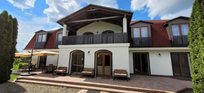 Odorheiu Secuiesc Cazare | Motel (K0139-21) Imaginea poate fi supusă drepturilor de autor. Se recomandă contactarea titularului drepturilor.