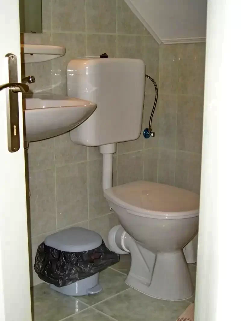 Odorheiu Secuiesc Cazare | Motel (K0235-8) Imaginea poate fi supusă drepturilor de autor. Se recomandă contactarea titularului drepturilor.