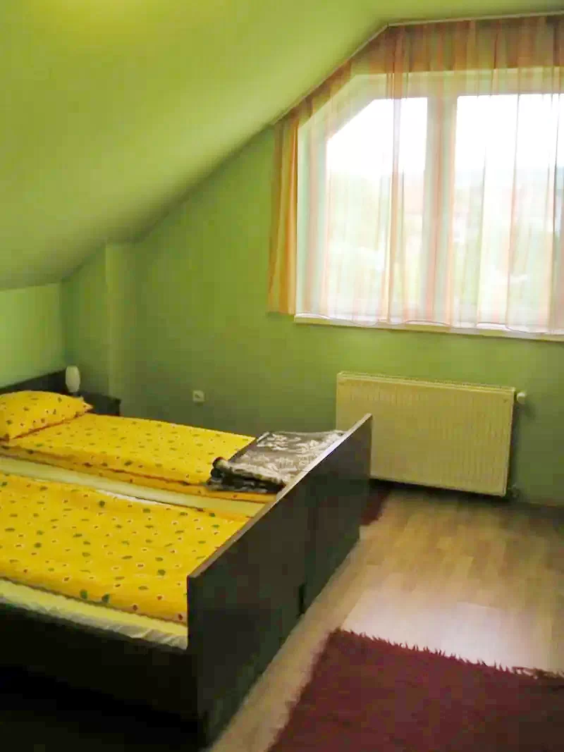 Odorheiu Secuiesc Cazare | Pensiune (K0235-9) Imaginea poate fi supusă drepturilor de autor. Se recomandă contactarea titularului drepturilor. Odorheiu Secuiesc Cazare | Pensiune (K0235-9) Imaginea poate fi supusă drepturilor de autor. Se recomandă contactarea titularului drepturilor.