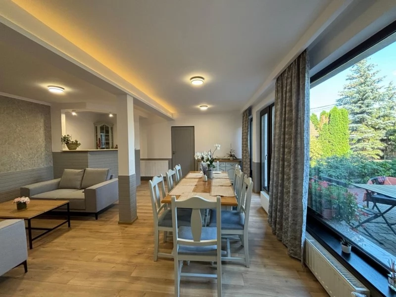 Odorheiu Secuiesc Cazare | Motel (K0274-4) Imaginea poate fi supusă drepturilor de autor. Se recomandă contactarea titularului drepturilor.